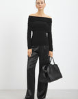 Dove off-shoulder Top - Black