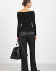 Dove off-shoulder Top - Black